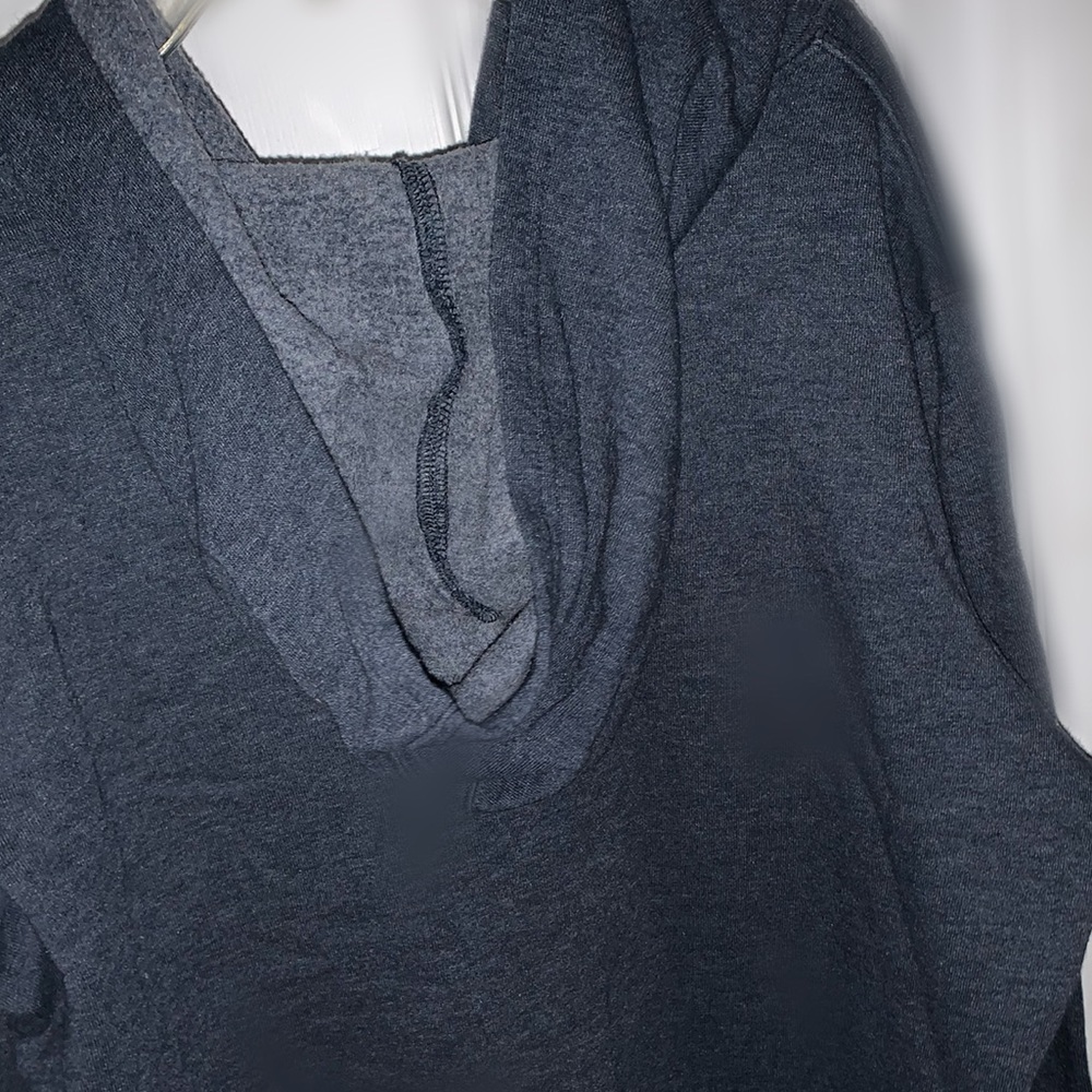 Pull over hoodie